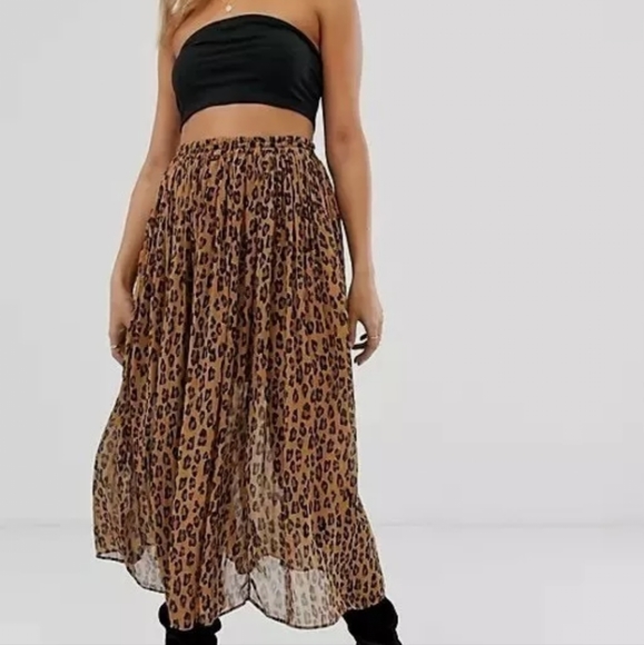 EUC Free People Skirt 🐆 - Picture 2 of 12